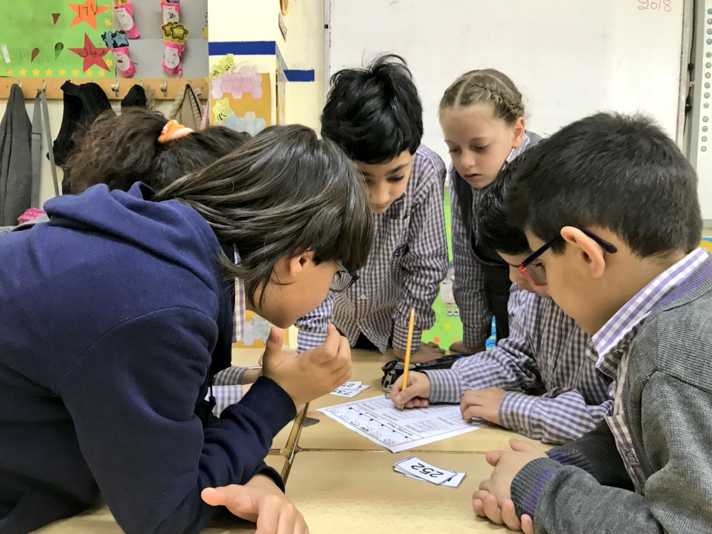 KobrosliFarah's tweet photo. Grade 2 B learners engaging in a fun addition differentiated activity to practice adding numbers by counting on. #CountingOn #AddingNumbers #ThreeDigits #DifferentiatedActivity @DawhaHighSchool @FHnaini https://t.co/eZfmt6qOet