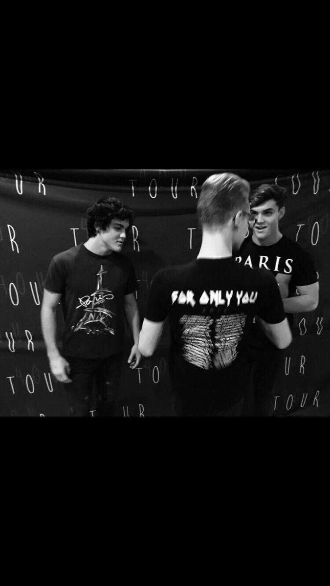 loic_kermarrec's tweet photo. I hope so much to see them again π₯βπ»βπ»βπ» @GraysonDolan @GraysonDolan #DolanTwins #4ou #4outour https://t.co/dvOUvG4UM9
