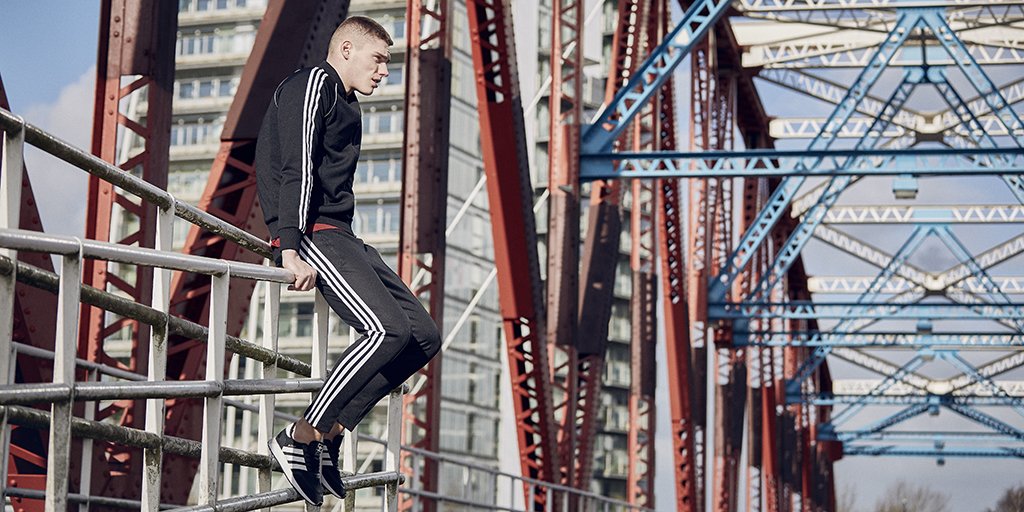 scottsmenswear's tweet photo. Okay, the Beckenbauer Track Pants might be inspired by the first adidas track suit in the 60s, but they definitely won't leave you looking like the 118 man.
Bag ‘em: https://t.co/gn6lUG7wwT
Tag us #gotscottsnumber
#scottsmenswear #adidasOriginals #ORIGINALis https://t.co/bDMgFBWhC5