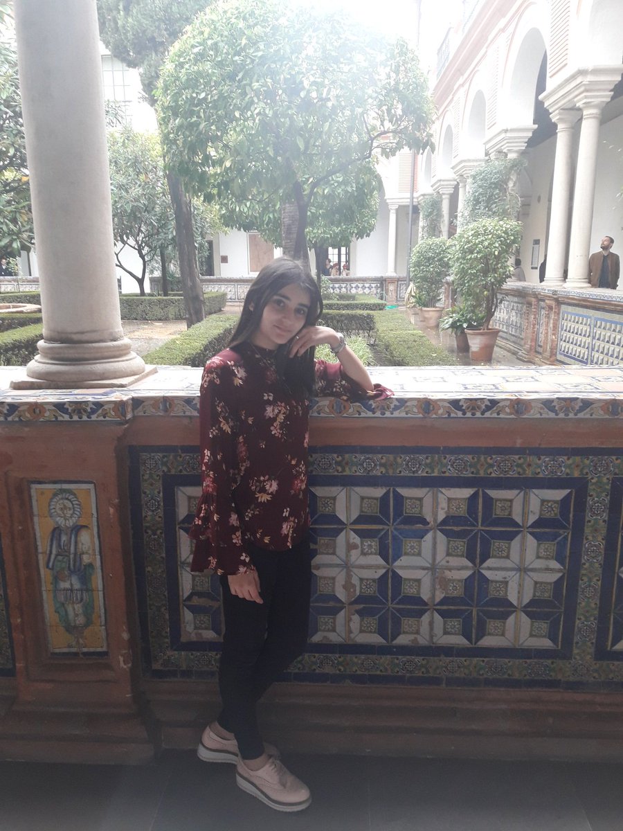 YDissaster's tweet photo. #museumseville18 😍 https://t.co/KxcLsDxrWi