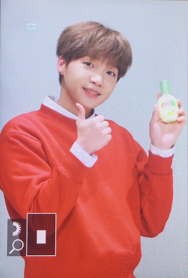 PEAK_PICK's tweet photo. 180301 #정세운 이거 주신 분 누구세요 나 웃겨 주거,,, @sewoon_jeong https://t.co/QNmpltLKJh