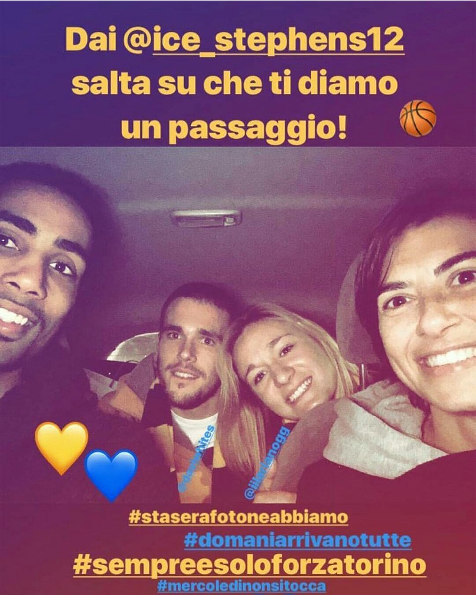 PipuCuore's tweet photo. Happy birthday @Ice_Stephens22
Ti ricorderemo sempre così. Autostoppista dopo una partita casalinga al Ruffini.
#QuintonStephens #ignoranzagialloblu #AuxiliumTorino #palaRuffini #Torino https://t.co/7txYKceDBI