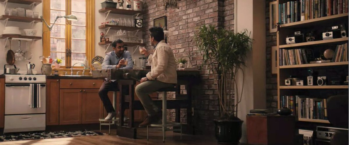 SeenOnSet's tweet photo. We love Dev's kitchen in the stylish Master of None.
Shop the #decor now https://t.co/mG0TpYPWUg 
#Netflix #MasterOfNone #AzizAnsari #InteriorDecor #Comedy #Stylish #Love #interiordesign #SeenOnSet #interiors #style https://t.co/K8YhALmQ41