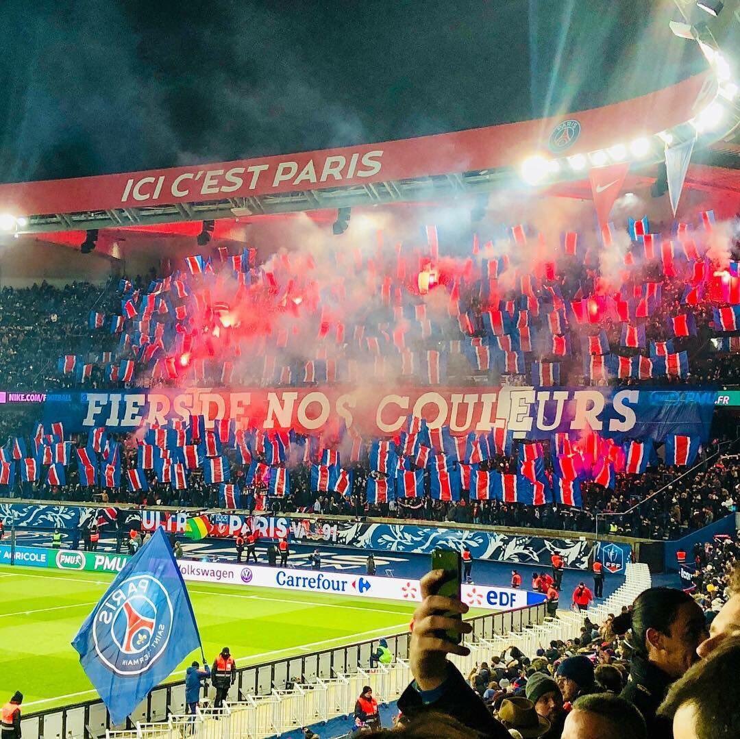 Co_Ultras_Paris's tweet photo. « Fiers de nos couleurs » #PSGOM https://t.co/3WJF7nvNsq