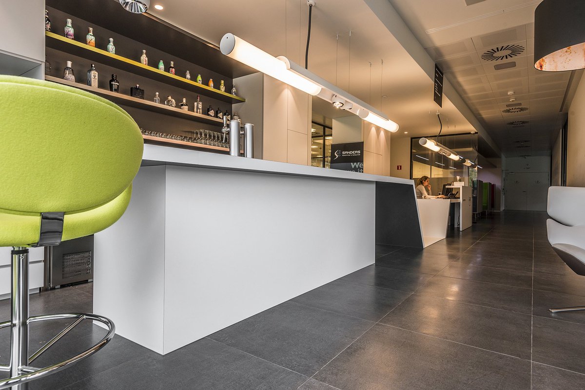 CeramicsOfItaly's tweet photo. The #project of the week is a brand new #coworking space in Bruges by #FloorGres 
https://t.co/mgFAlUtyOG https://t.co/Kz9rSjENSP