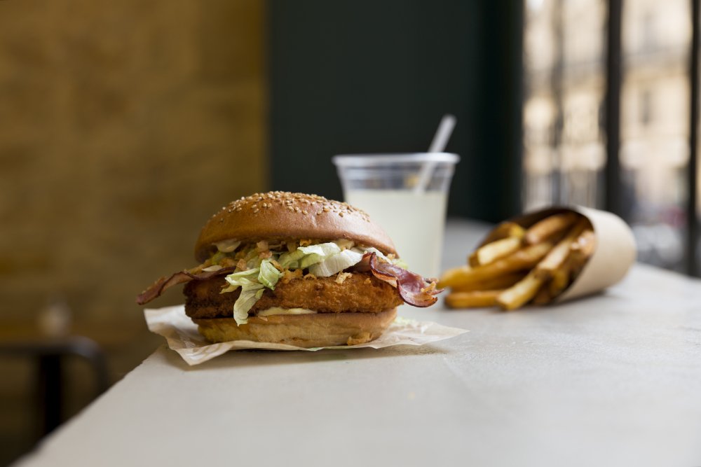 Who's hungry? Discover <a href="/BioburgerFrance/">Bioburger</a>, your 100% organic burger in center Paris, for carnivores, vegetarians and flexitarians 🍔 bit.ly/2FhbDzv