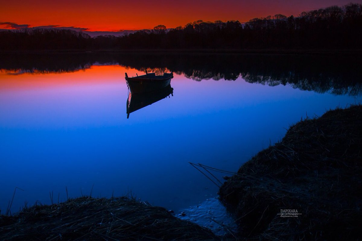 dapixara's tweet image. Enjoy today's the beautiful #sunrise before the storm rolls in. Cape Cod National Seashore - Eastham. #capecod #StormHour