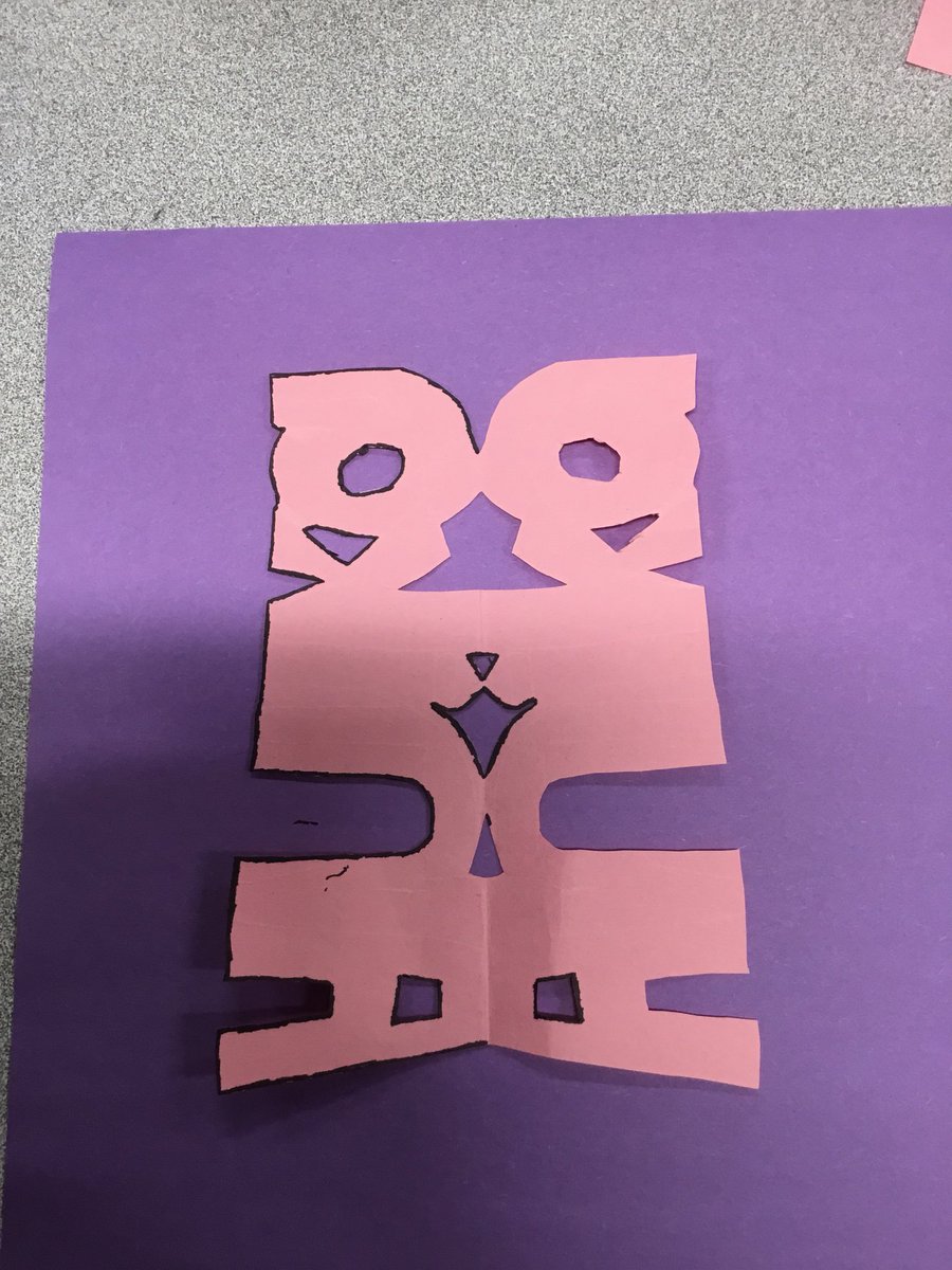 TeamTriska's tweet image. #symmetryisawesome #monstermath #betterthanaworksheet #kidtweet