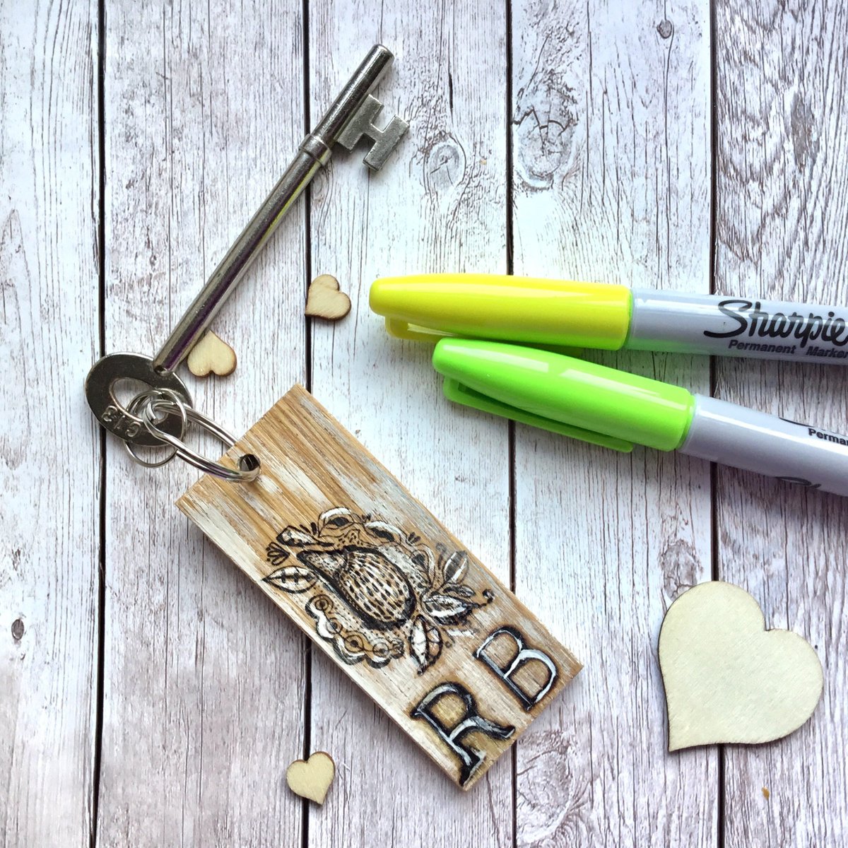 buck_lj's tweet image. Personalised Monogram Wood Keyring, Initials Hedgehog Keychain, Rustic Keyring Gift For Him, Unique Customised Monogrammed Wooden Keyring. tuppu.net/6dc79c73 #Etsy #Slumbermonkey #MonogramKeychain