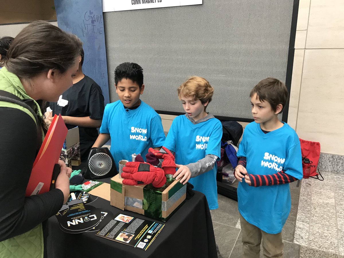 Our third grade innovators are awesome! @connthird #glovedryer #snowworld