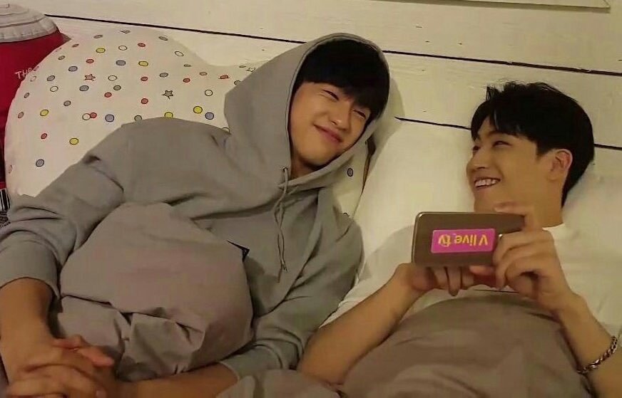 napapapwer's tweet photo. 지우지 못할 추억이 됐다 💕 #JJP
#GOT7 #BNyoung #BNior https://t.co/bwrjBsYVTB