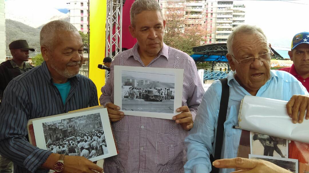 MirandinosPSUV's tweet photo. #LEA 👉| Otorgan orden “Willian Lara” a luchadores sociales https://t.co/fcsLKJQofY #VenezuelaEsInclusion @luiscarPSUV @HectoRodriguez @NicolasMaduro https://t.co/CaS6KxsnHC