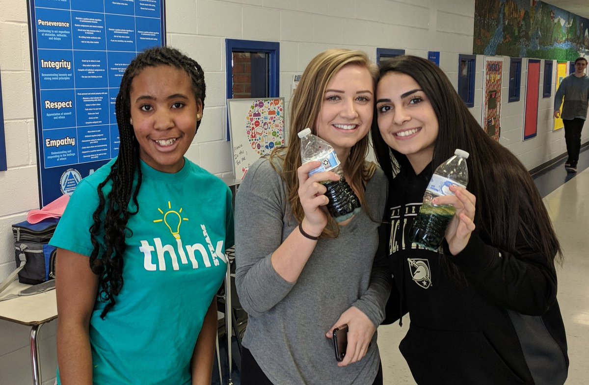 keithfiore's tweet photo. Alliyah #ThinkSteam showing students how to make a lava lamp @stemeducation @thinksteaminc @ski626 https://t.co/dhDf0FQozc