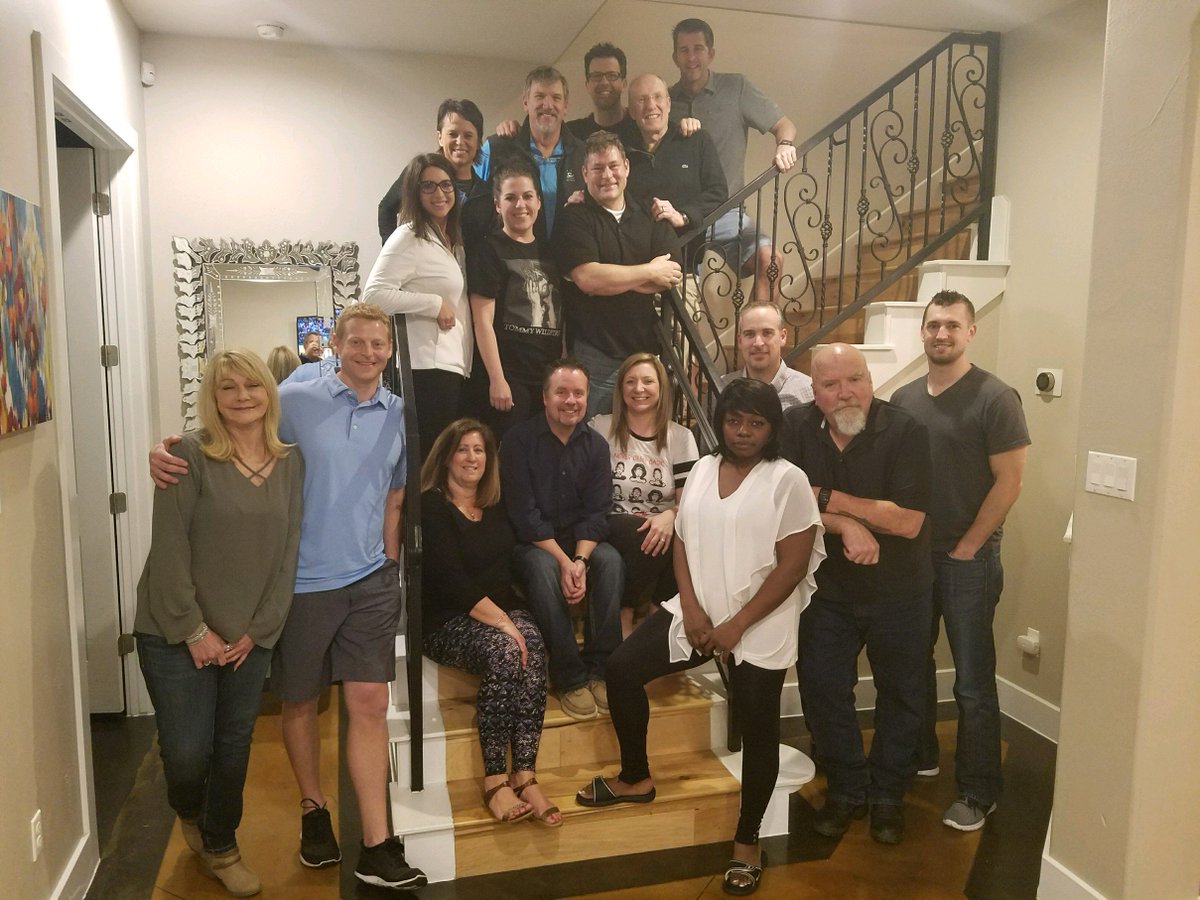 UNITELInsurance's tweet photo. We had a great team meeting at #RTIME2018 in Austin. It was great to see so many clients, friends, key carriers and spend time with you all. Thank you to everyone that helped put this together and see you next year in New Orleans! https://t.co/I0BguSaEkf