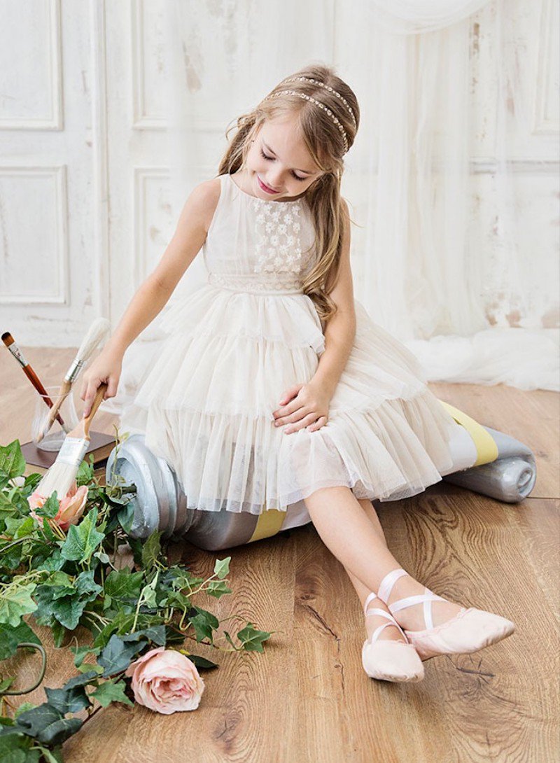Minimoda's tweet photo. Luna Luna Copenhagen es ahora Luna Luna collection https://t.co/gBykkj6K8W https://t.co/QeAIr93MLg