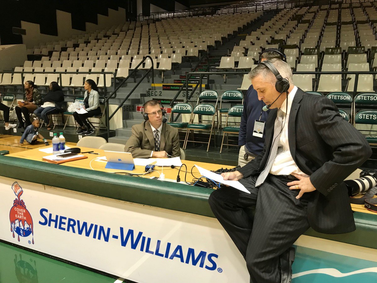 USFMBB's tweet photo. Tonight, the voice of Bulls Basketball Jim Lighthall will call his 500th straight game! Jim last missed a game on March 2, 2002 for the birth of his son, who turns 16 today.

Listen to Jim's broadcast from Memphis with Joey Johnston on 820 AM and @BullsUnlimited tonight at 8:30! https://t.co/7Uk9evt5Im