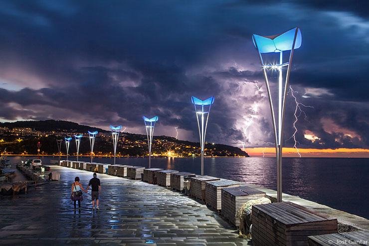AleksKrejci's tweet photo. Koper by night. https://t.co/b7C9Wh6YYI