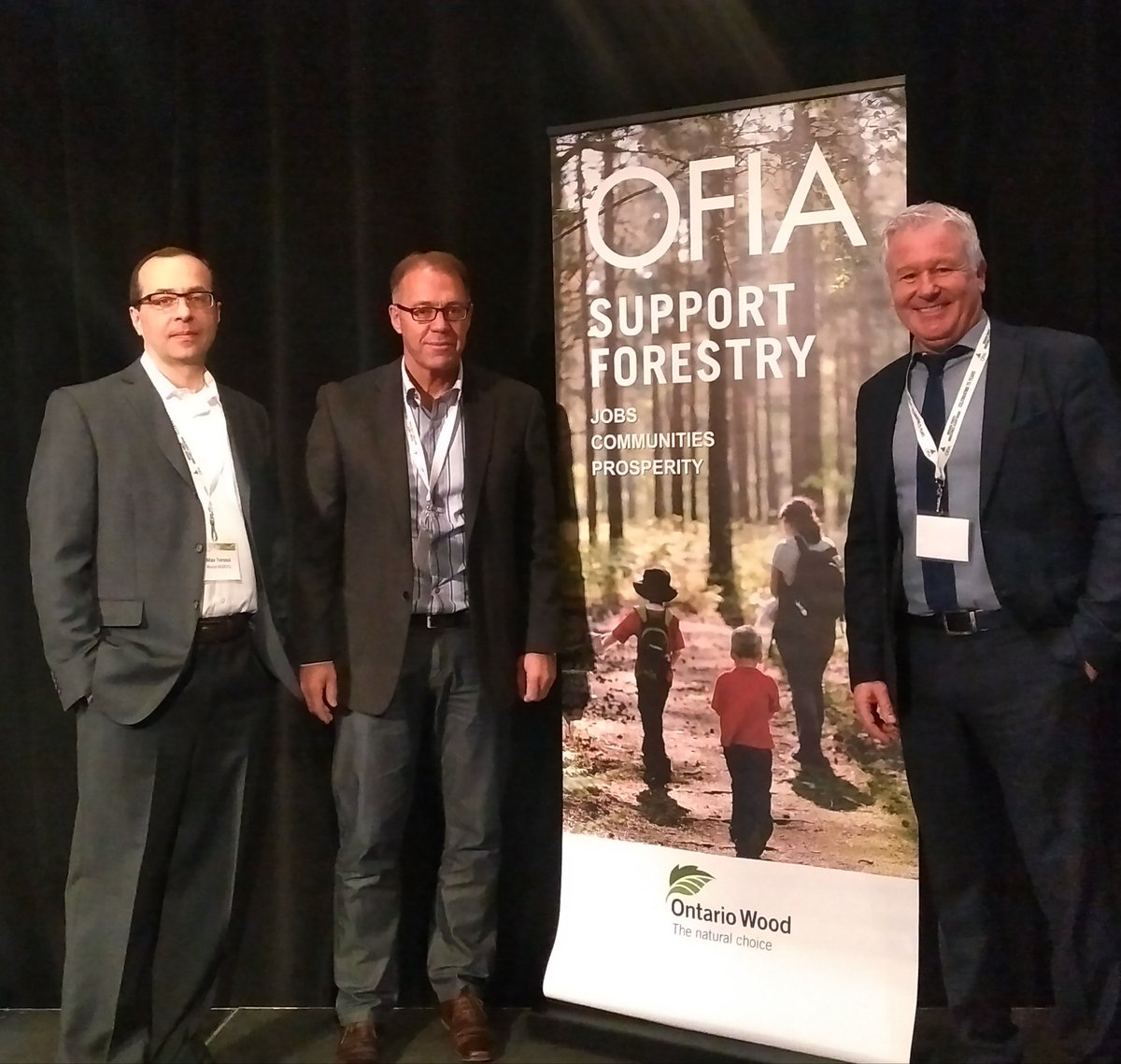 #CarpentersUnion  #Local27 rep Horacio Leal (c) with @wood_works reps Max Torossi (r) & Steve Street @streetcred365 during the recent #OFIA75 conference. @OFIA_info @Forests_Ontario #forestindustry  #collaboration #buildwithwood