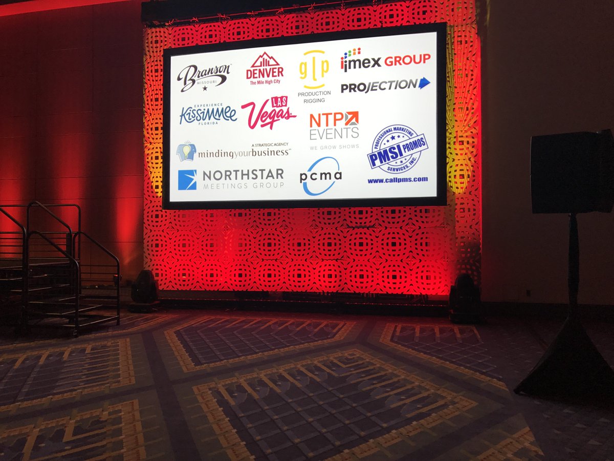 ProjectionInc's tweet photo. #TBT Projection was proud to support @destintl in DC this month. So many savvy #eventprofs an partners in one room! #DSDC18 https://t.co/3MDgl3w9JK