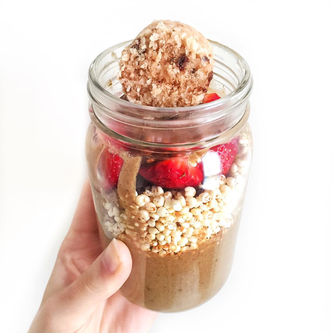 MyPureGoodness's tweet photo. Smoothie in a jar is totally a thing! Made with our Pure Goodness Chocolate Whole Food Supermeal Protein by @wildlywholesome. 
use code: GIVE15 for 15% off and give a meal to a child in need #GiveGoodness https://t.co/wxj2eqa16r