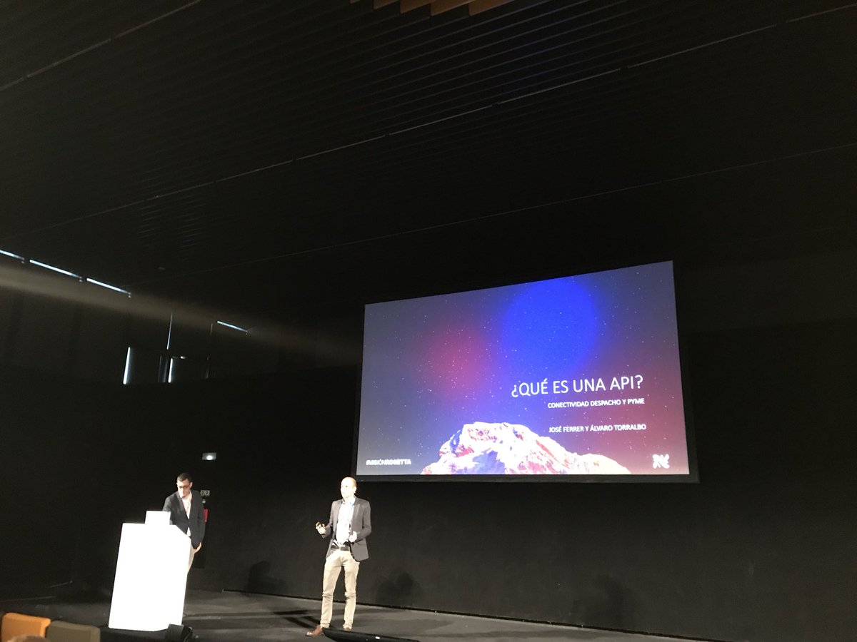 grupogie's tweet photo. Nuestros amigos de @CheckitBancario nos explican que es una #api https://t.co/dR4giqIVlF
