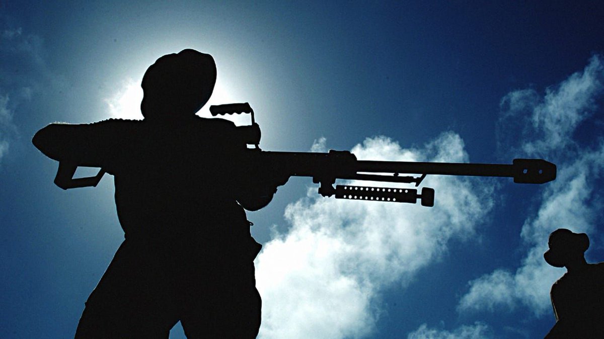 FastCompany's tweet photo. People mostly support @DICKS Sporting Goods rifle ban, Twitter analysis says https://t.co/m9gvH3rT3d https://t.co/Ih5YN3wAqP