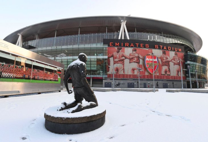 OFFICIAL: Arsenal are asking for volunteers to help shovel snow around the stadium ahead of tonight's game with Man City. 

The club is confident if they can get enough snow onto the pitch...they can get the match called off.