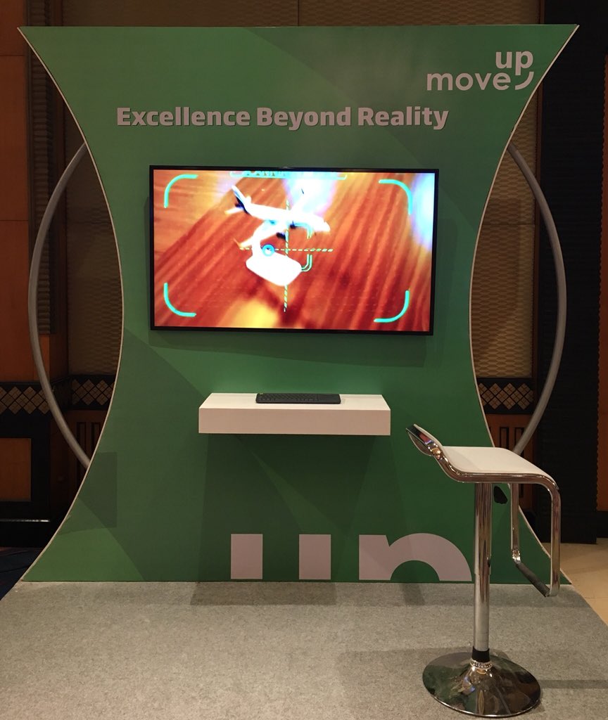 SopraSteria_IN's tweet photo. Here’s a peek into the VR & MR setup entertaining the guests with a 3-minute ‘assemble the engine’ challenge at #MoveUp18!
Virtual Reality & Mixed reality mark the next generation of education, learning and training, and are the way up to digital transformation! #SopraSteriaIndia https://t.co/MeJvpPPcYH