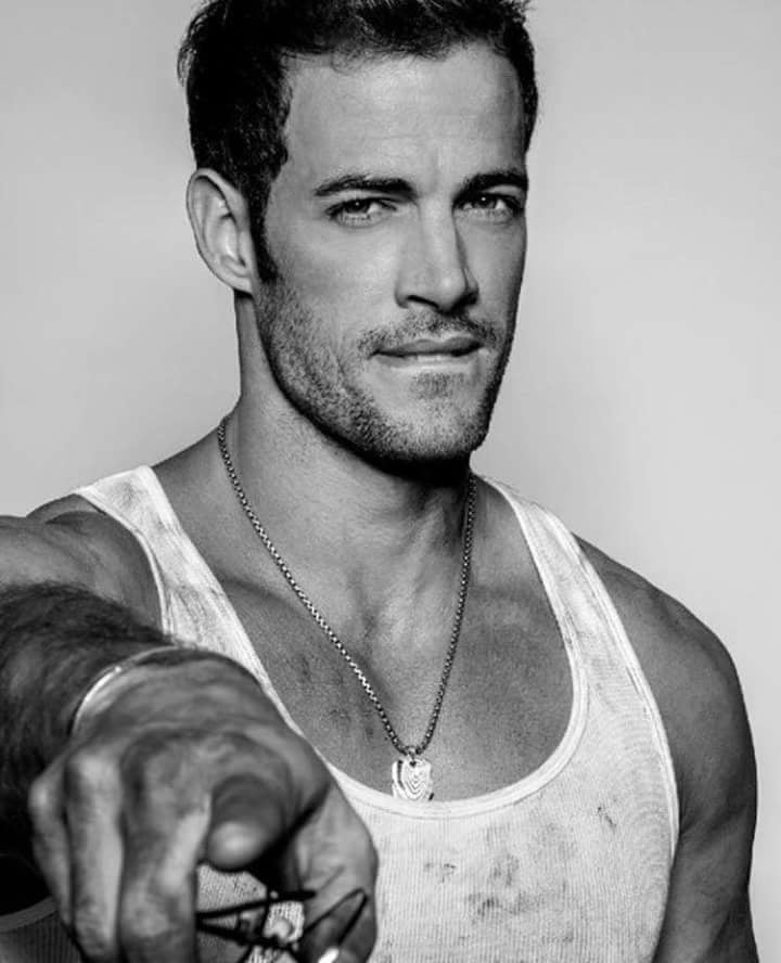 WLWPuertoRico's tweet photo. Feliz jueves a todas las fans , delegadas y publico universal de @willylevy29 que sigue arrasando con sus proyectos https://t.co/HS3qOv76UA