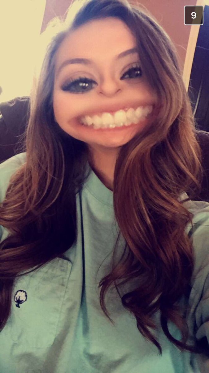 stephen_7morris's tweet photo. Happy birthday to this beautiful girl!! Have a day as great as you are! Thank you for letting me be with you and celebrate with you!! Happy 16th birthday @kdgchalk !! I love you tons!! https://t.co/ZXk3W3vAiI