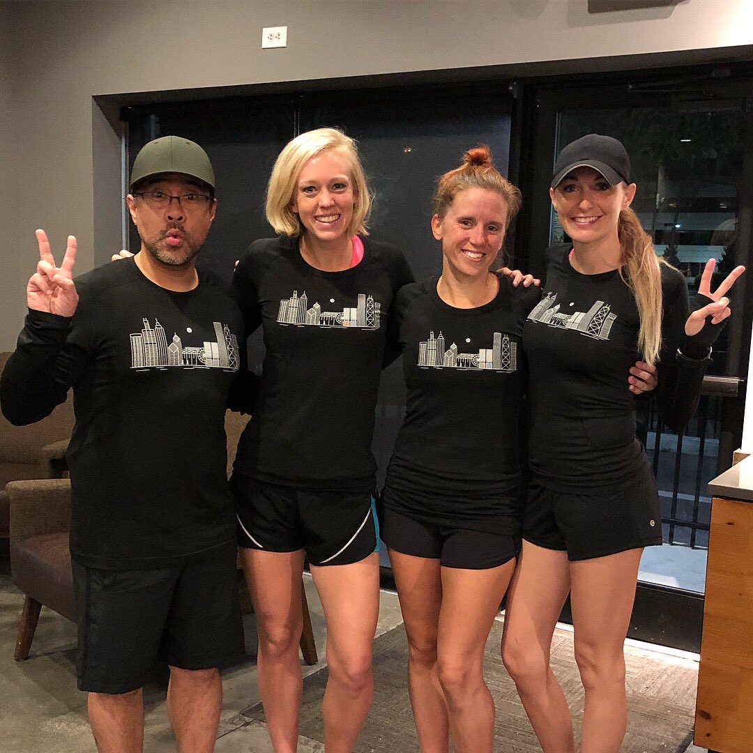Dave_Mari's tweet photo. #RunningIsBetterWithFriends @lululemon @lululemonCHI @lululemonmen #RunChicago #Lululemon https://t.co/vMdjRHWdU2