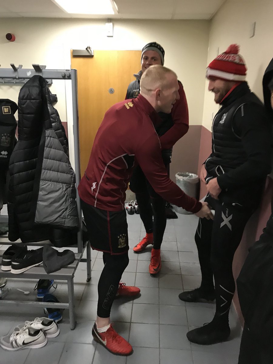 liam farrell tweet media