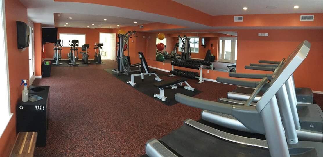 LBHillcrest's tweet photo. #coveryourugly #rubberstone is the absolute BEST way to cover any ugly hard subsurface...Indoor or Outdoor https://t.co/iCZtEgKErb