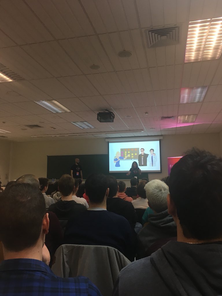 angeek's tweet photo. Viendo la charla de @Softtek en #T3chFest2018 #SP4Fun https://t.co/PSWe2GtvT2