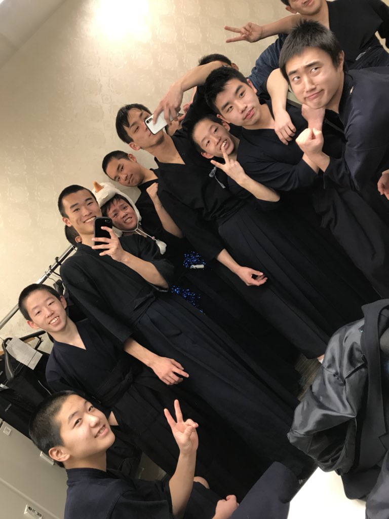 先輩方卒業おめでとうございます㊗️
一年間という短い間でしたが、
とても楽しかったです‼️
またどこかで会いましょう👍