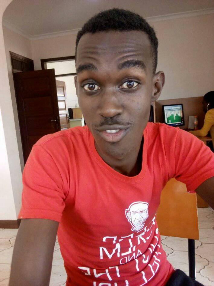sureman28's tweet photo. #CrazyThursday 106.5 #DigidaFm Brings You Bac #Faasi-Faasi #Onair 4pm-7pm Just Drop The Song You Wanna #Listen To En #Chill #WtsappNo.0703106106 #TumenyaRecordUnderCover #MaamaBoyVideoLoading. https://t.co/AujKN4exla