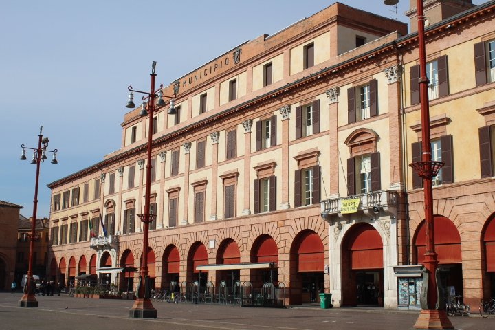 MUERMonument tweet media