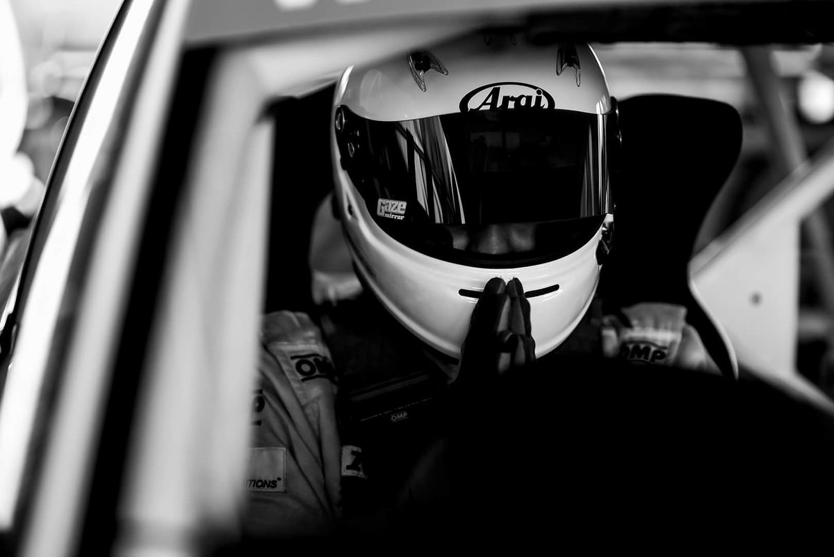 polocupindia's tweet photo. Stay Positive, Work Hard and Make it Happen! πππ
#ThoughtfulThursday #AmeoCup2017 #PitScenes
#VolkswagenMotorsportIndia #Motorsport #CarRacing
@volkswagenindia @volkswagenms @fia @fmsci https://t.co/Ujd0NCDByN