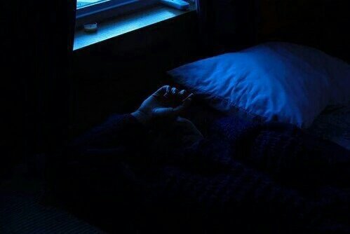 EXO_VISUALS's tweet photo. and here i am tonight
alone in this bed
begging, crying, longing
without you hugging me tight.

#EXOL #iHeartAwards #BestFanArmy @weareoneEXO https://t.co/Od9kvcWRWu