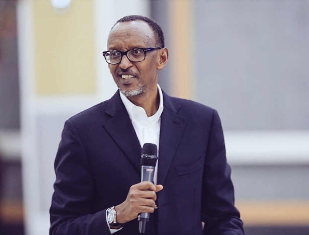 FirstLadyRwanda's tweet photo. #Umwiherero2018 concluded as President @PaulKagame emphasized the importance of building self-confidence, striving to develop a critical mass, and above all, maintaining a culture of #humility when serving #Rwanda and the best interests of all her citizens. https://t.co/yG0UDxekjB