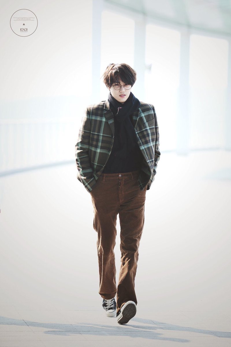 EXO_VISUALS's tweet photo. in my dreams,
everything was better.

but when i met you,
i realized something.

that reality is better.

cr. kai_n_kimjongin

#EXOL #iHeartAwards #BestFanArmy @weareoneEXO https://t.co/EK3ShcrfFp