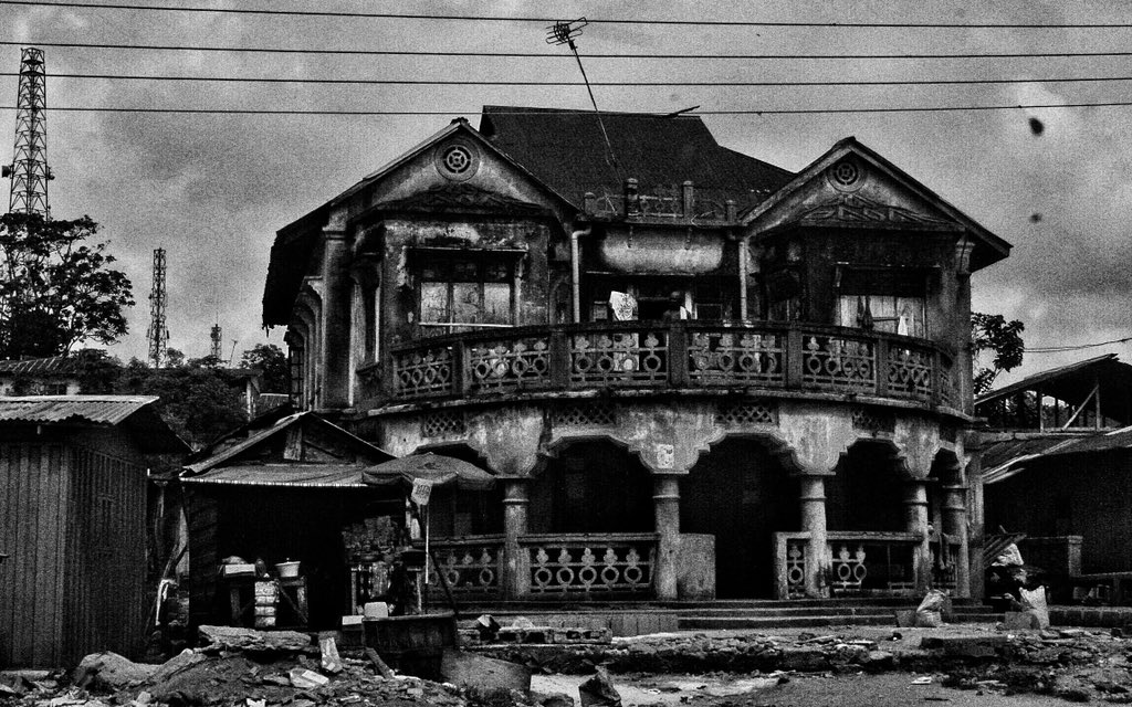 simisola b. ™️🌍 tweet media