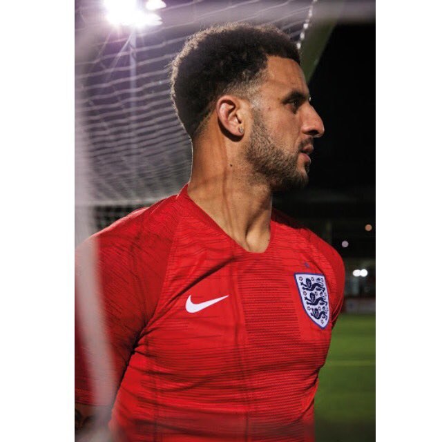 Go_JerseysNG's tweet photo. Cc a follower
England 🏴󠁧󠁢󠁥󠁮󠁧󠁿 World Cup 🏆Home &amp; Away Jerseys Now IN STOCK.
Available in Sizes: S, M, L,XL. 
WhatsApp: 07035756811
DM to Place an ORDER. https://t.co/6HBKGD8D09