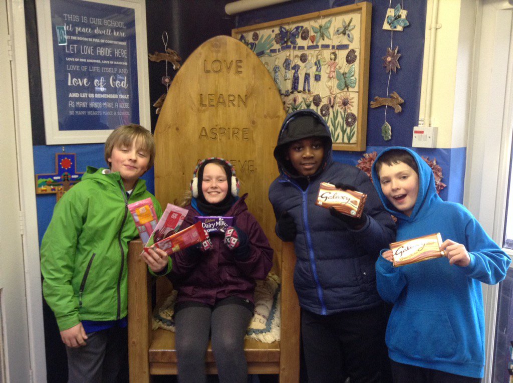ksjceaided's tweet image. Our bronze maths champions. We missed silver place by 1 point. It was the logic round that was tricky. #logicproblems