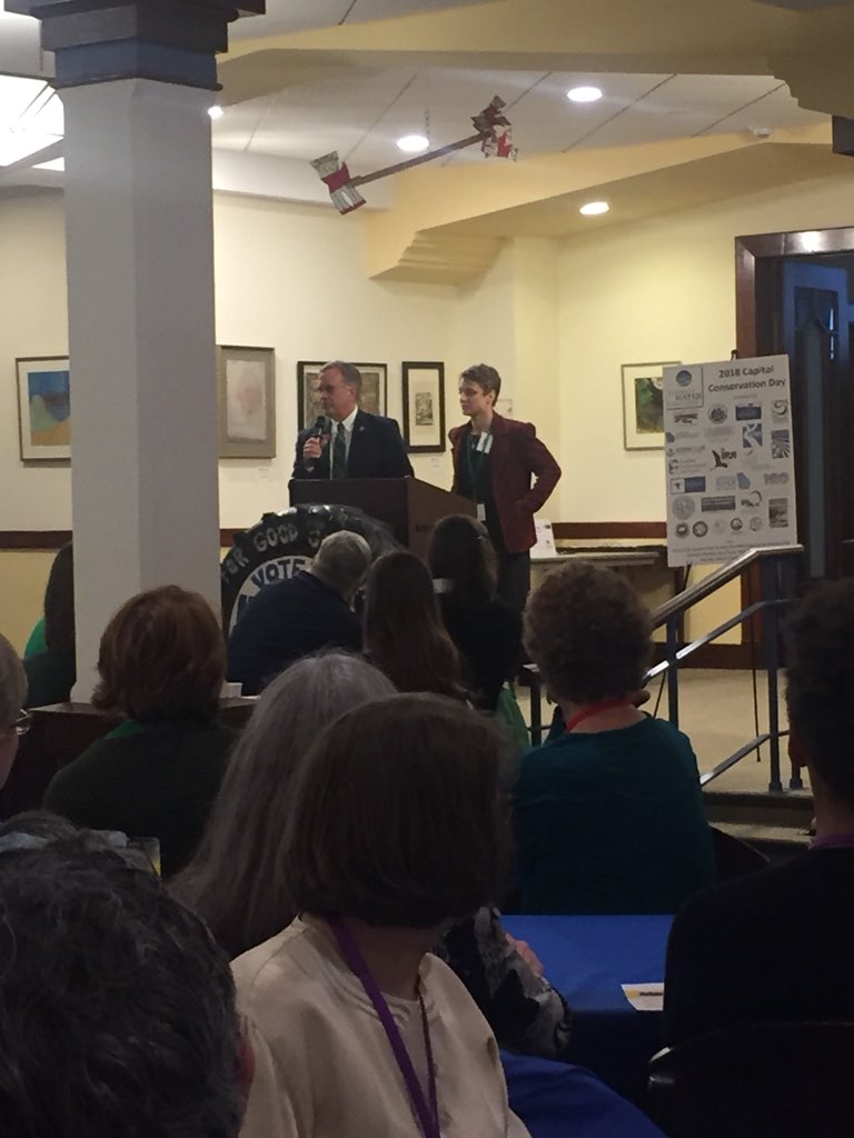 SouthfaceInst's tweet photo. Here at Georgia Water Coalition’s #CapitolConservationDay to learn more about efforts to keep Georgia’s waters clean. Reps Jay Powell and Jeff Jones made it to this early breakfast after a very late night at the capitol! ☕️ https://t.co/MvjjzfnDhS