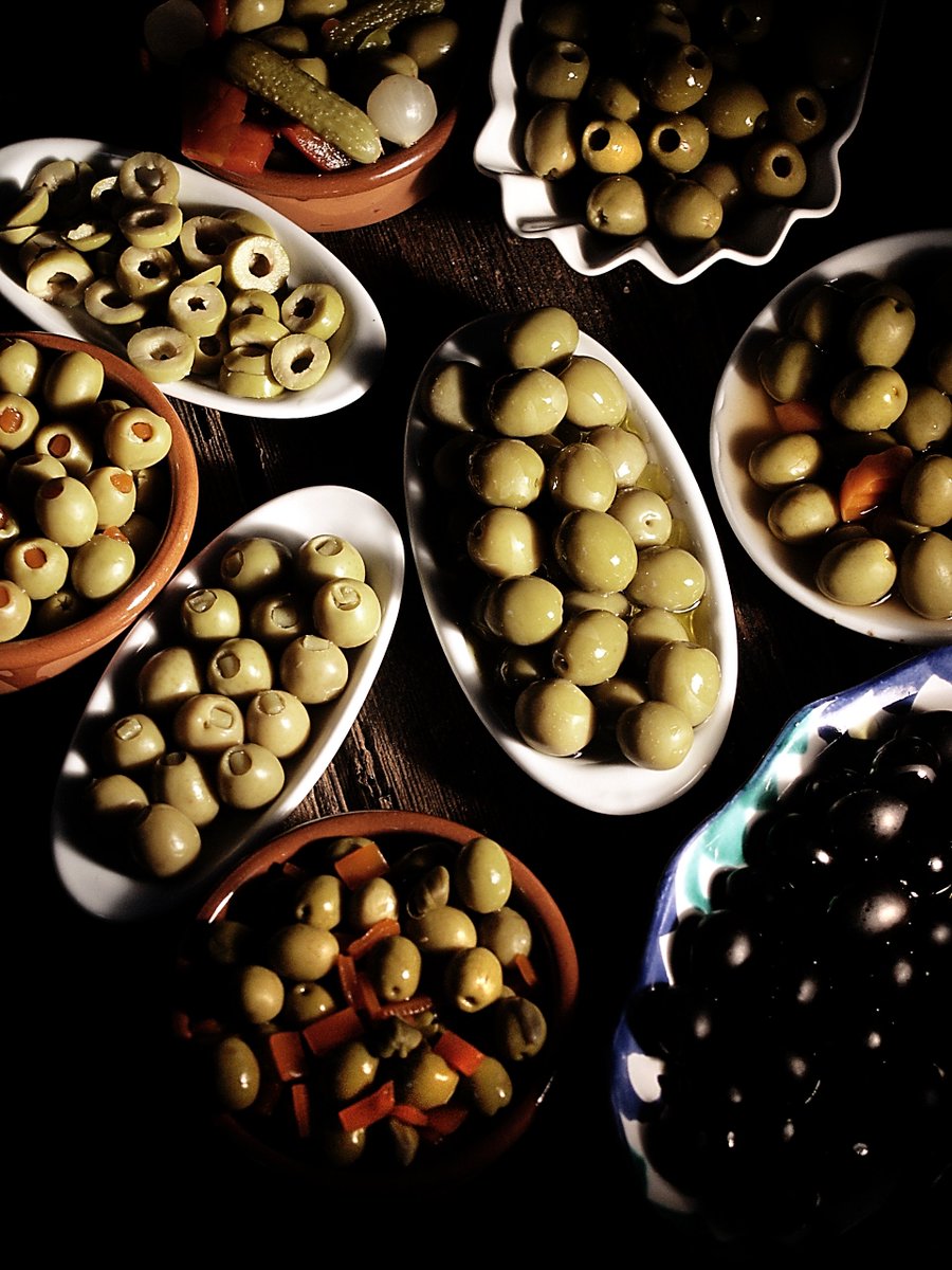 trade_andalucia's tweet photo. Empresa brasileña desea contactar con empresas andaluzas productoras de #aceitunas de diversos tipos y presentaciones https://t.co/krwJ9pIotn #exportación #ExtendaPlus https://t.co/ih2TBLdTIs