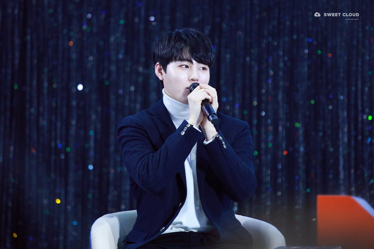 [HQ] 180228 MBN Y포럼 #하성운
기회는 준비된 사람한테 오는 법이라고 하더라. 포기하지 않고, 혼신의 힘을 다해 이렇게 와줘서 고마워💕
성우니 덕분에 이케 또 힘을 얻고 자아성찰도 하고 좋은 덕질이야...ಥ_ಥ
#WANNAONE #워너원 #HASUNGWOON <a href="/WannaOne_twt/">Wanna One</a>