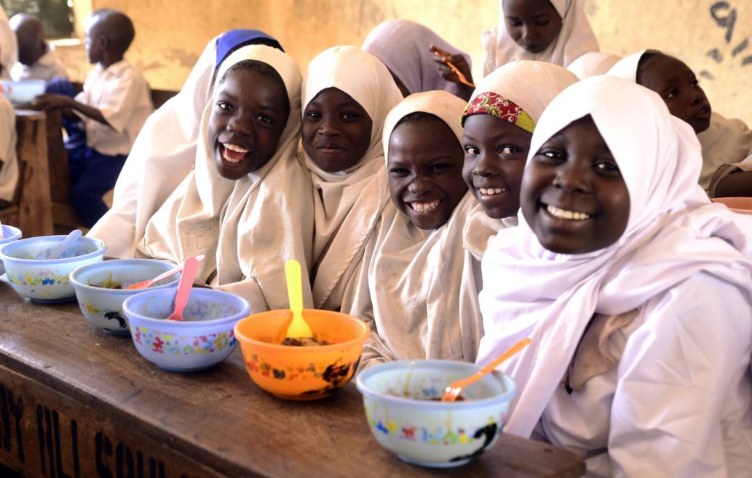 SchoolsHealth's tweet photo. Why #Nigeria will be celebrating Africa Day of School Feeding!
https://t.co/MfAAfEJEne

22 state governments
7 million school children fed
70,000 cooks employed
$61 mill invested into rural &amp; agric economies
and more to come!
 @NHGSFP @HGSFglobal @WFP_Nigeria https://t.co/DrUnrtevFF