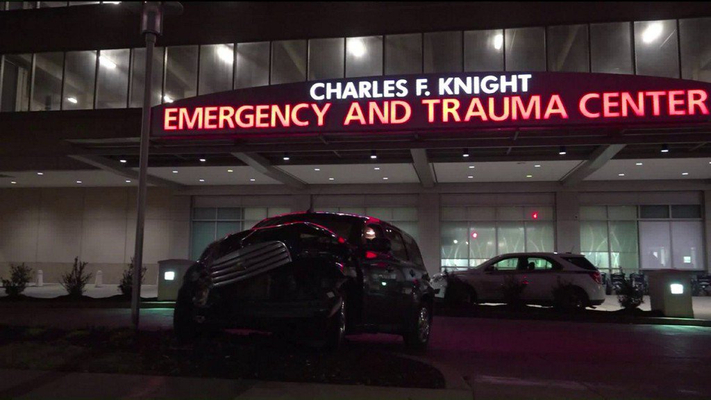 Fox2now On Twitter Cars Collide Outside Of Barnes Jewish