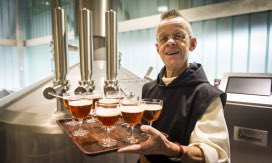 Zundert Trappist deze maand exclusief van tap bij alle leden van de Alliantie van Biertapperijen! missethoreca.nl/cafe/nieuws/20…